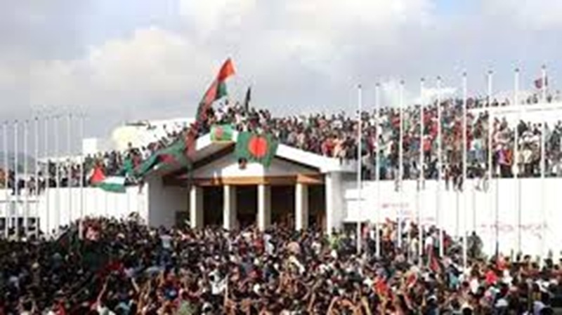 জুলাই গণঅভ্যুত্থান দিবস: বছর পর ফিরে এলো ছাত্র-জনতার বিজয়ের ঐতিহাসিক দিন